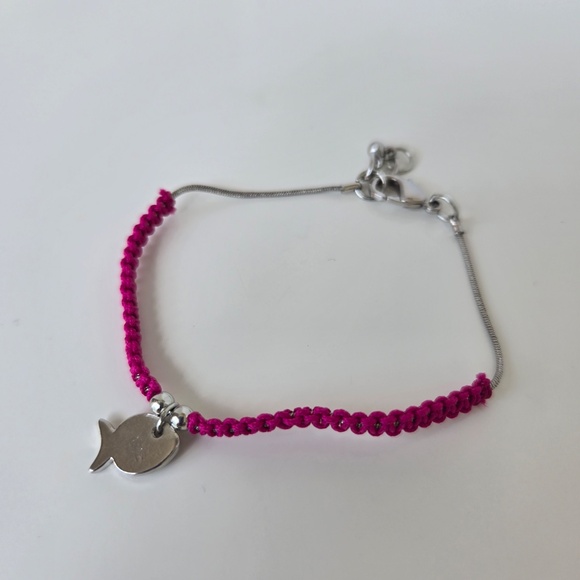 🔴(2for$10) Pink and Silver Bracelet with Fish Charm - Picture 5 of 7